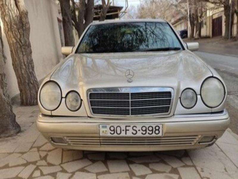 Mercedes E 230, 1996 il, 2.3 L, 406 817 km