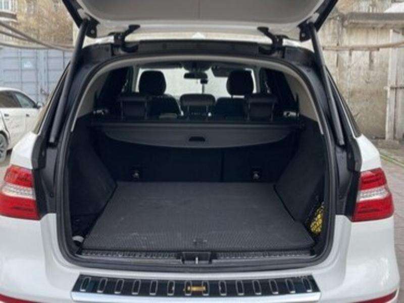 Mercedes ML 350, 2014 il, 3.5 L, 32 881 km