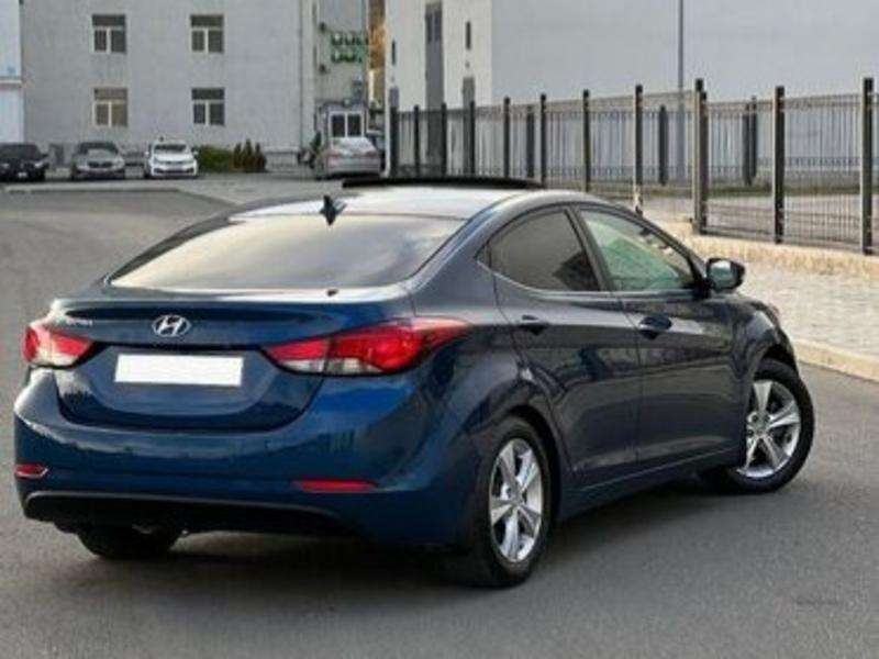 Hyundai Elantra, 2015 il, 1.8 L, 105 500 km