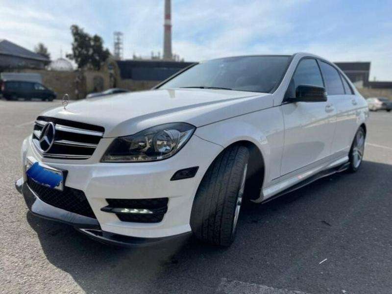 Mercedes C 250, 2014 il, 1.8 L, 63 415 km