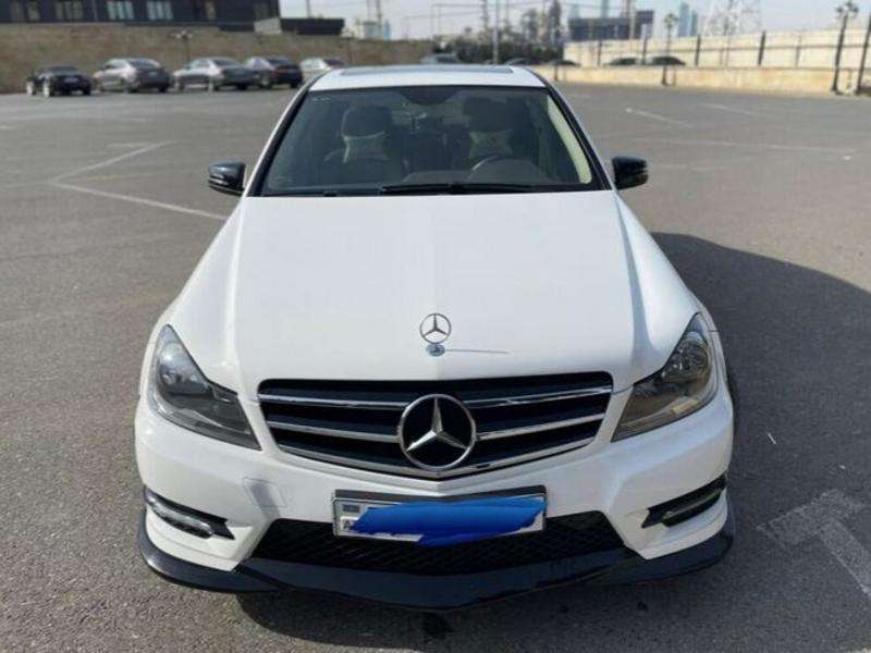 Mercedes C 250, 2014 il, 1.8 L, 63 415 km