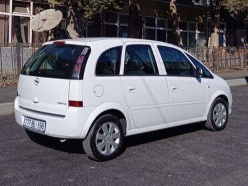 Opel Meriva, 2009 il, 1.3 L, 279 000 km