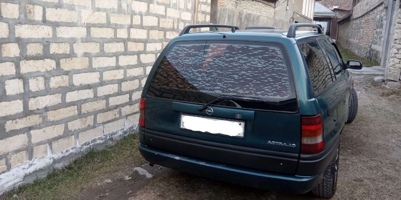 Opel Astra, 1997 il, 1.6 L, 251 000 km
