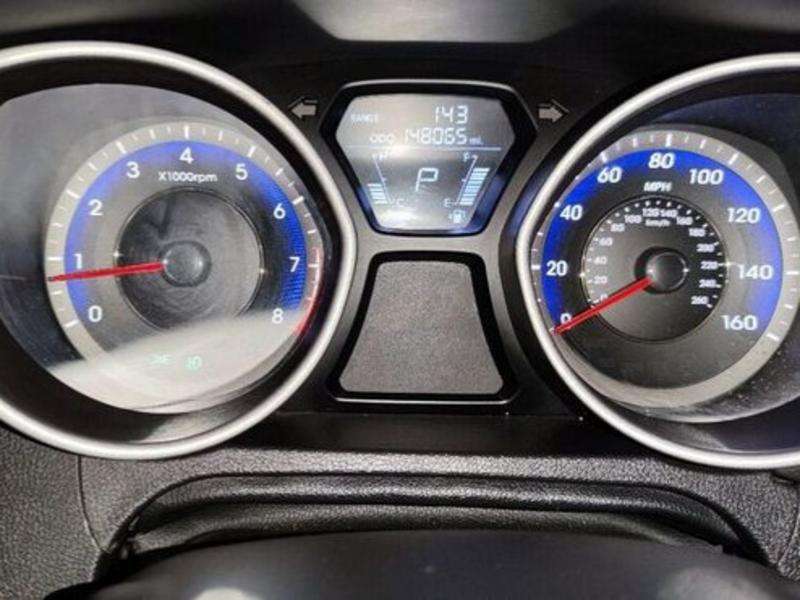 Hyundai Elantra, 2011 il, 1.8 L, 148 500 km