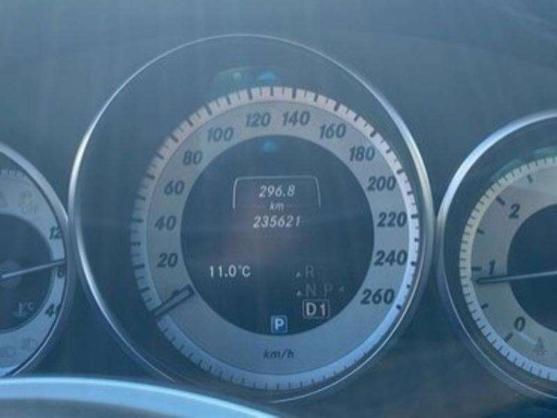 Mercedes E 250, 2015 il, 2.2 L, 235 000 km