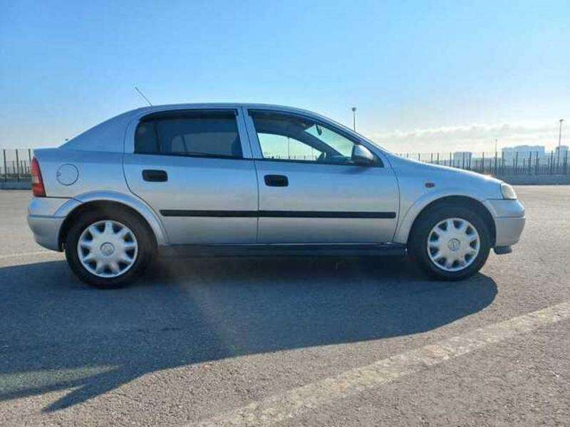 Opel Astra, 1998 il, 1.8 L, 365 000 km