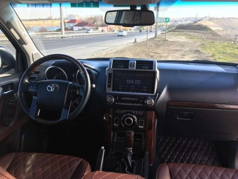 Toyota Prado, 2017 il, 4.0 L, 88 000 km