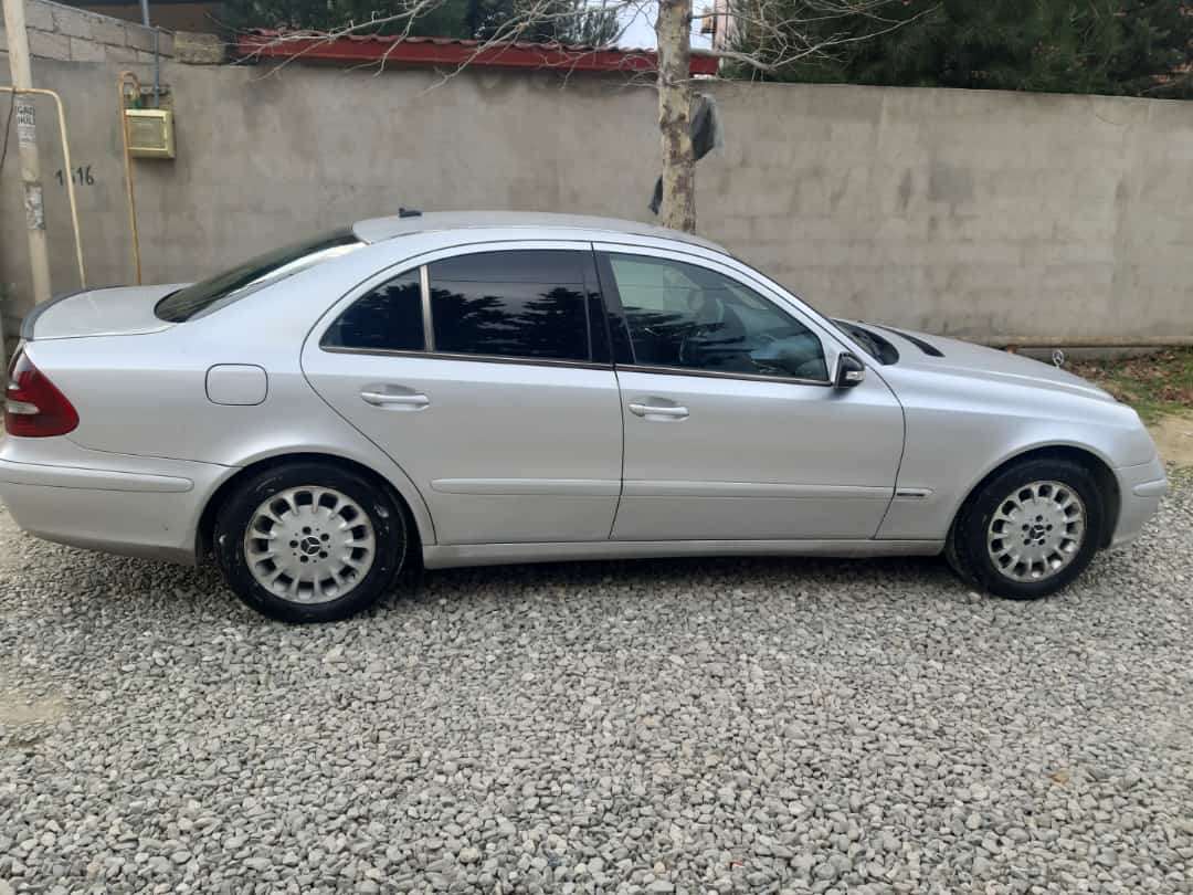 Mercedes E 220, 2004 il, 2.2 L, 489 000 km