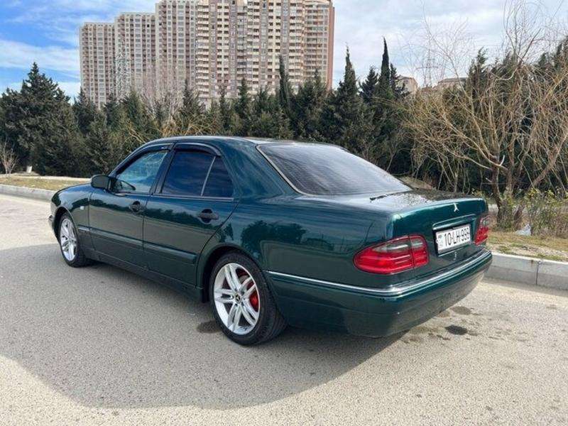 Mercedes E 300, 1996 il, 3.0 L, 350 000 km