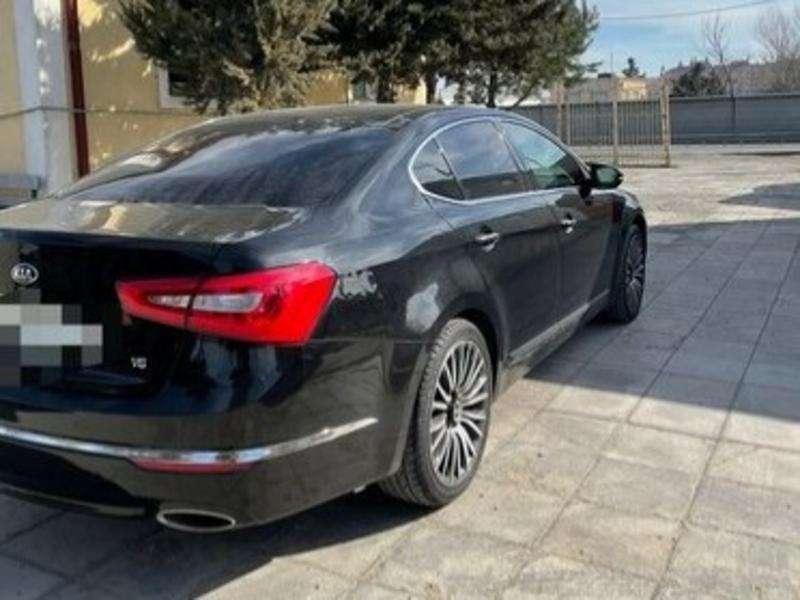Kia Cadenza, 2013 il, 3.5 L, 290 000 km