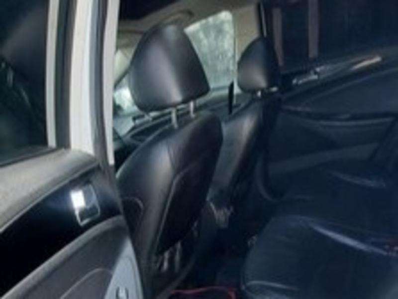 Hyundai Sonata, 2010 il, 2.4 L, 300 000 km