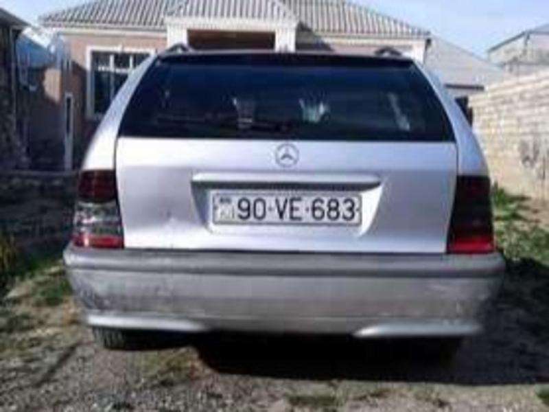 Mercedes C 220, 1999 il, 2.2 L, 450 000 km