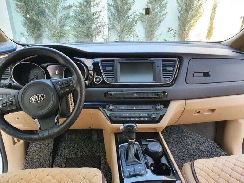 Kia Carnival, 2015 il, 2.2 L, 135 000 km