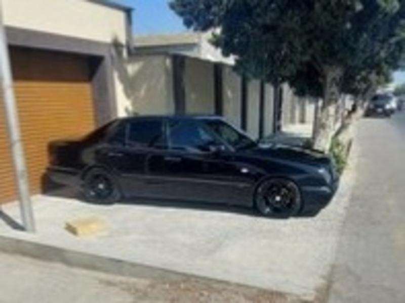 Mercedes E 240, 1998 il, 2.4 L, 359 000 km