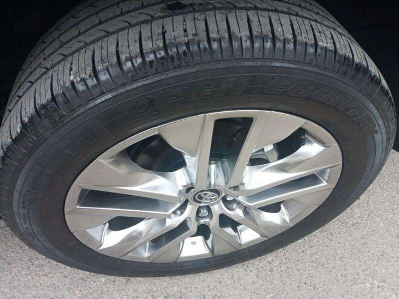 Toyota RAV4, 2020 il, 2.5 L, 6 437 km