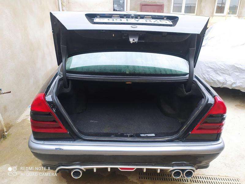 Mercedes C 200, 1999 il, 1.8 L, 500 000 km