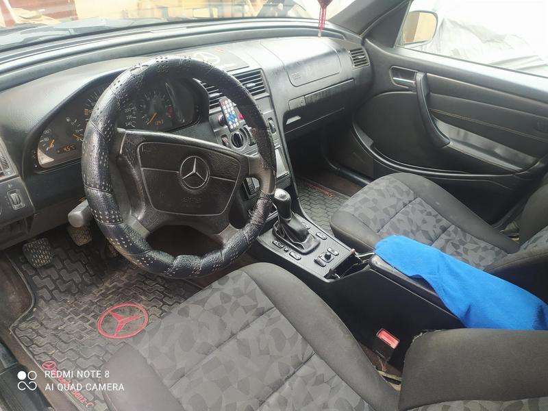 Mercedes C 200, 1999 il, 1.8 L, 500 000 km