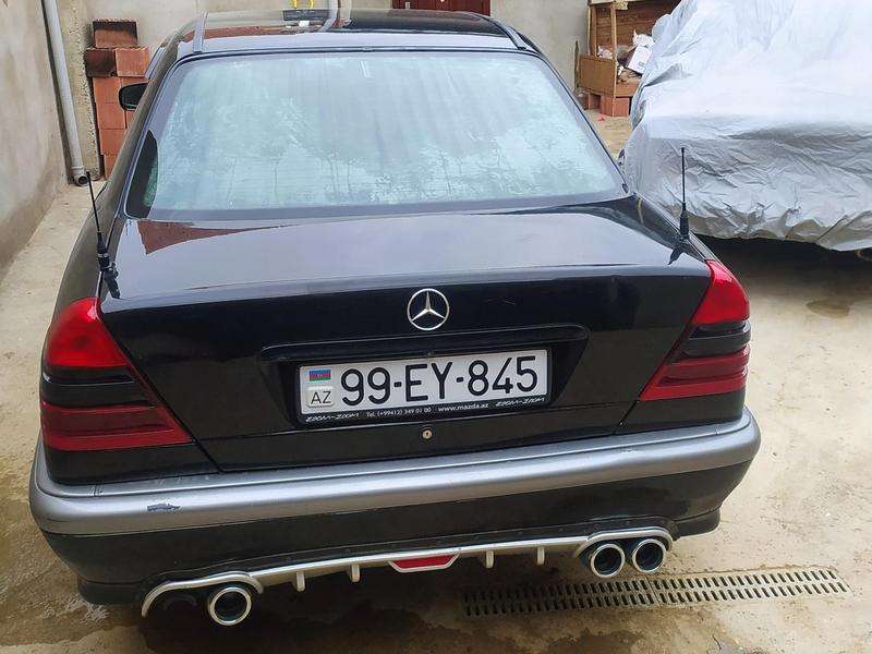 Mercedes C 200, 1999 il, 1.8 L, 500 000 km