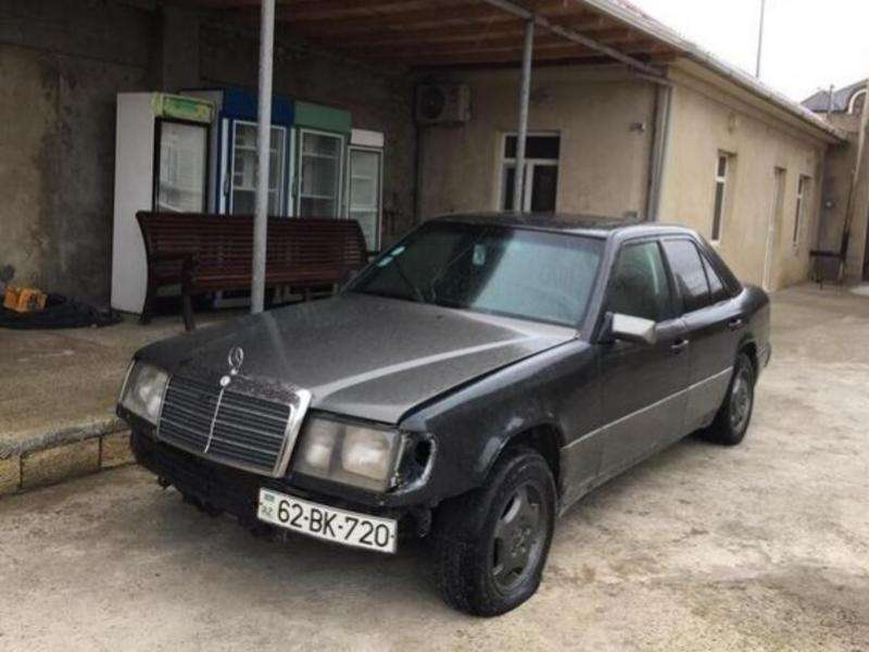 Mercedes E 200, 1991 il, 2.0 L, 288 999 km