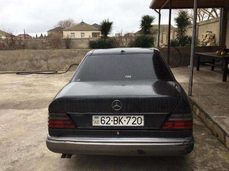 Mercedes E 200, 1991 il, 2.0 L, 288 999 km