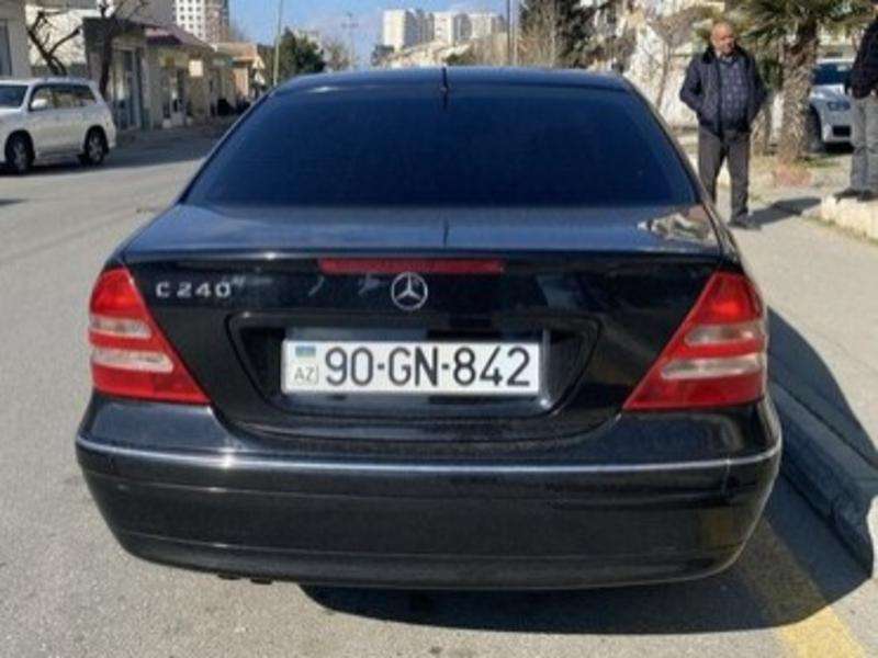 Mercedes C 240, 2002 il, 2.6 L, 257 300 km