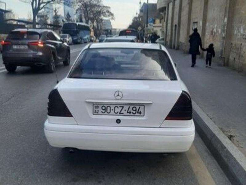 Mercedes C 180, 1995 il, 1.8 L, 241 000 km