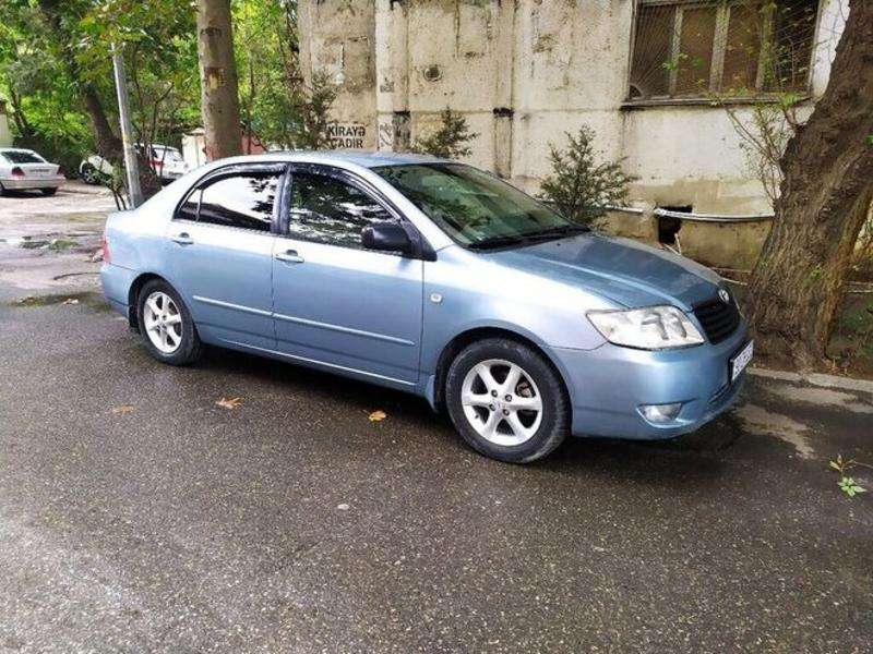 Toyota Corolla, 2004 il, 1.8 L, 295 000 km