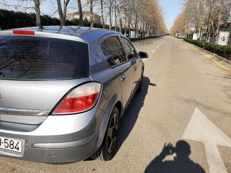 Opel Astra, 2006 il, 1.4 L, 239 621 km