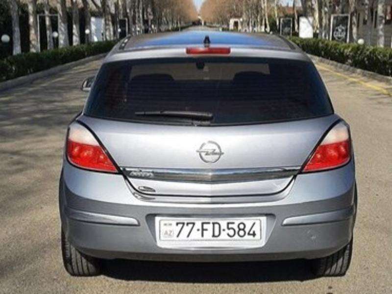Opel Astra, 2006 il, 1.4 L, 239 621 km