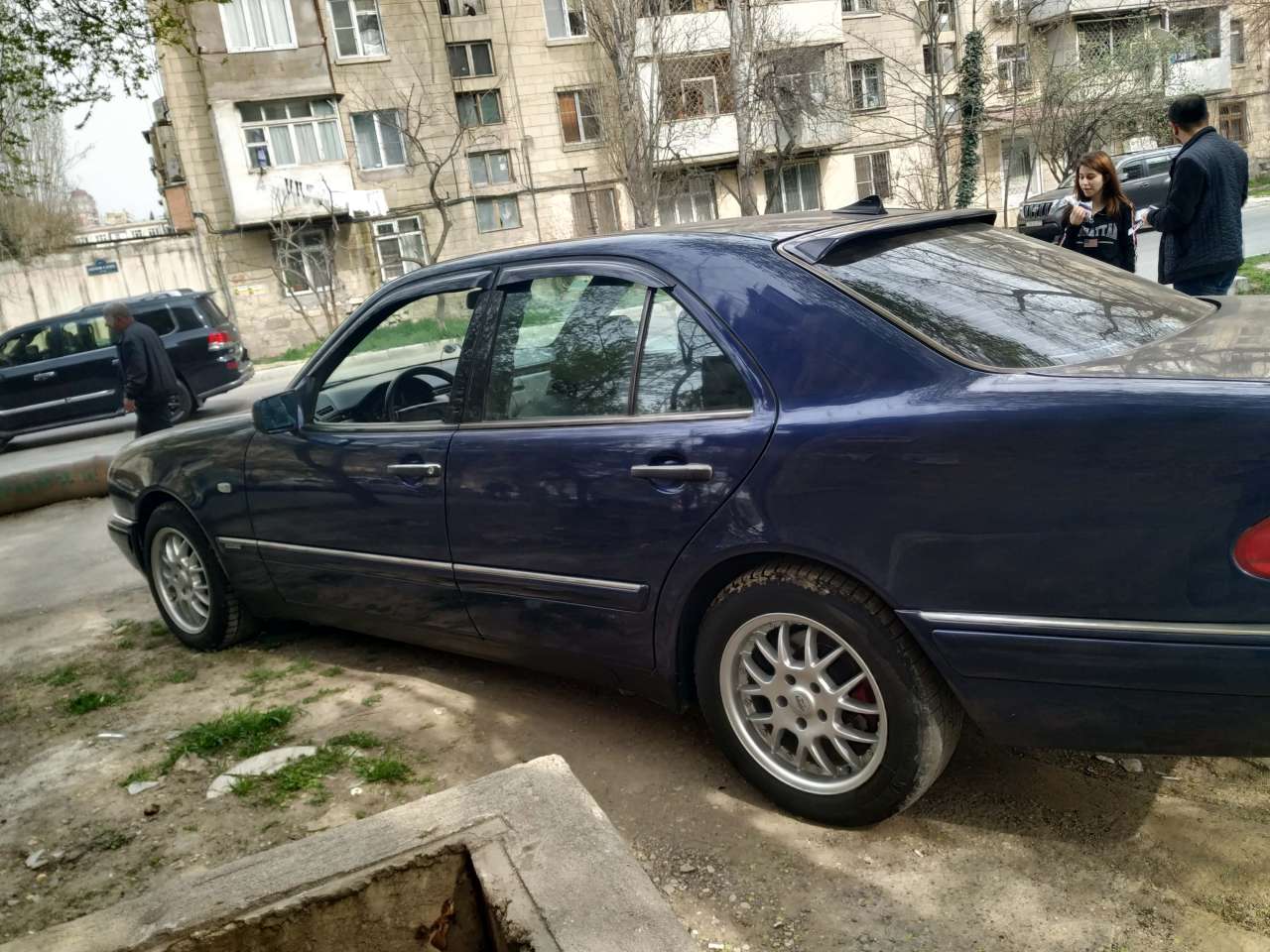Mercedes E 230, 1996 il, 2.3 L, 320 000 km