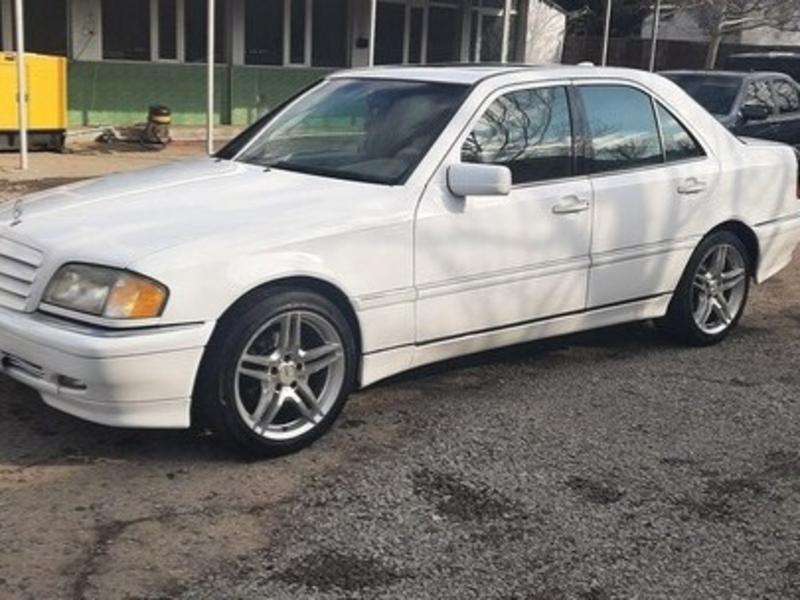 Mercedes C 230, 1999 il, 2.3 L, 28 000 km