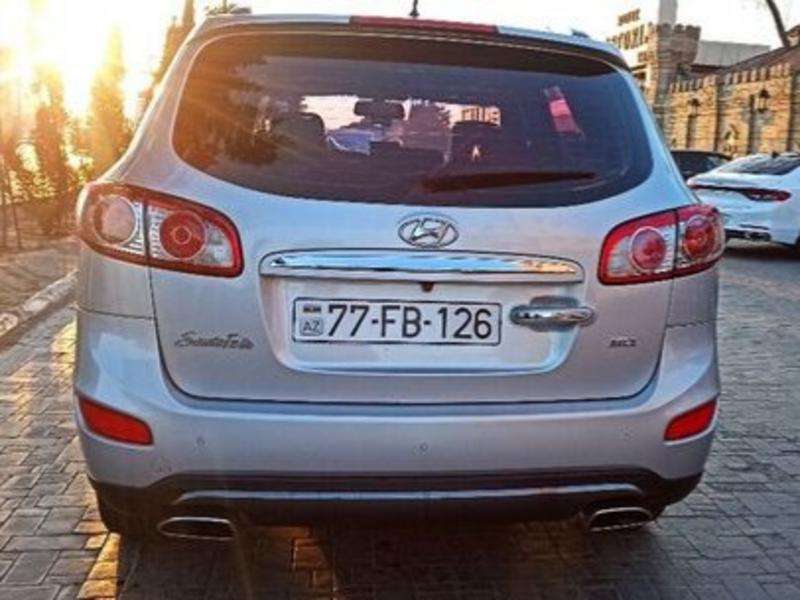 Hyundai Santa Fe, 2011 il, 2.0 L, 168 000 km