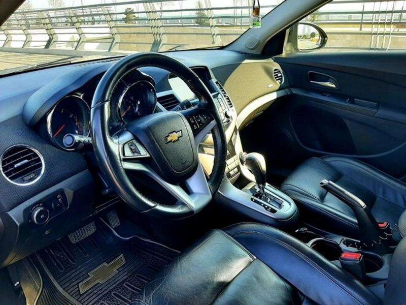 Chevrolet Cruze, 2015 il, 1.4 L, 129 000 km