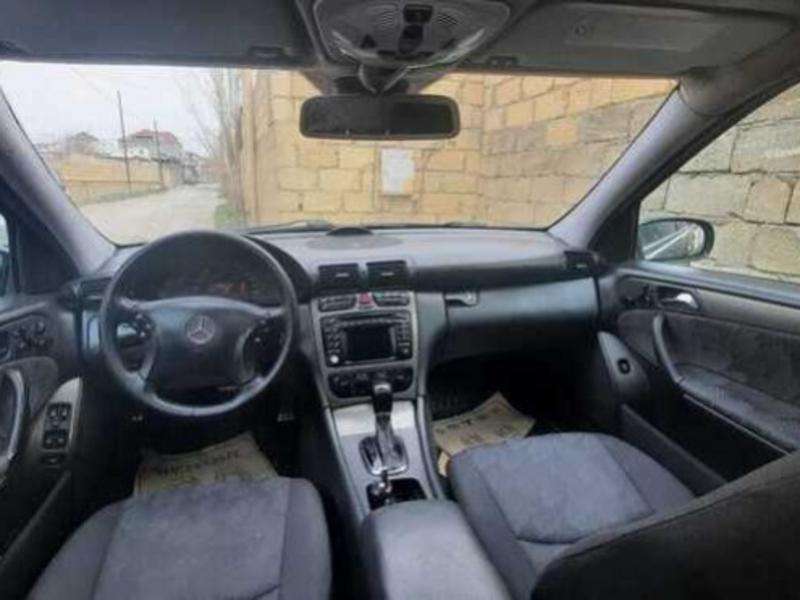 Mercedes C 240, 2001 il, 2.6 L, 278 941 km