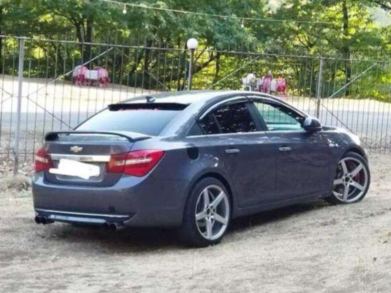 Chevrolet Cruze, 2011 il, 2.0 L, 99 000 km