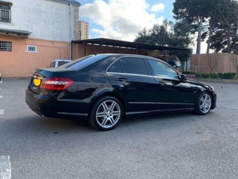 Mercedes E 350, 2010 il, 3.5 L, 212 000 km