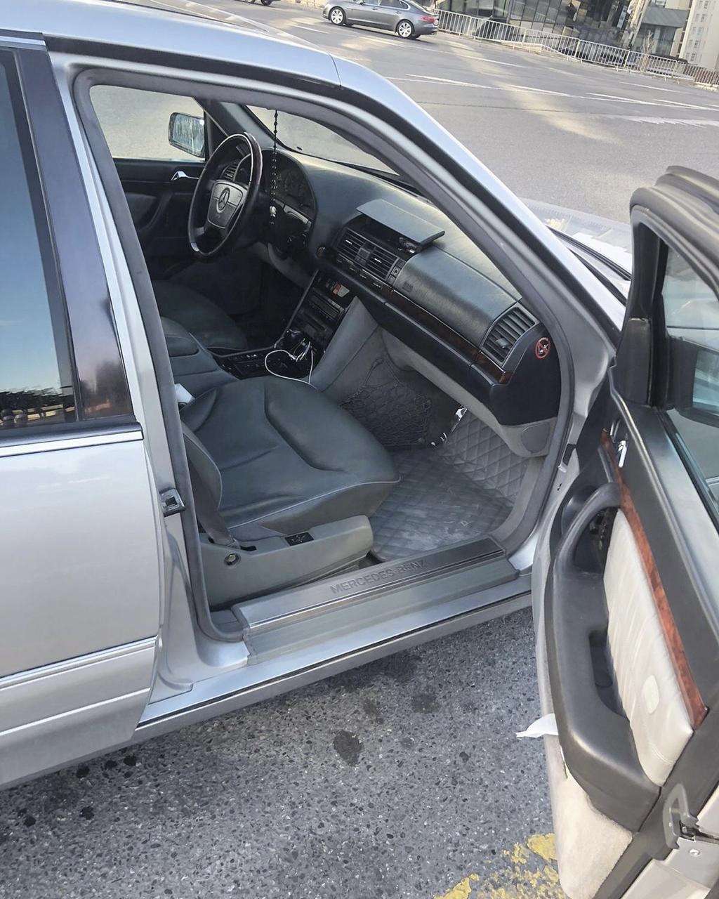 Mercedes S 300, 1996 il, 3.0 L, 100 000 km