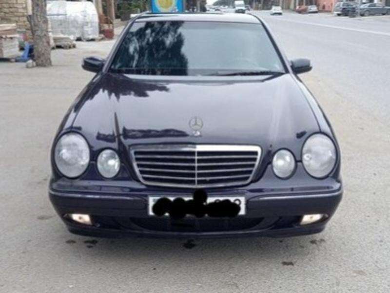 Mercedes E 220, 2000 il, 2.2 L, 352 123 km