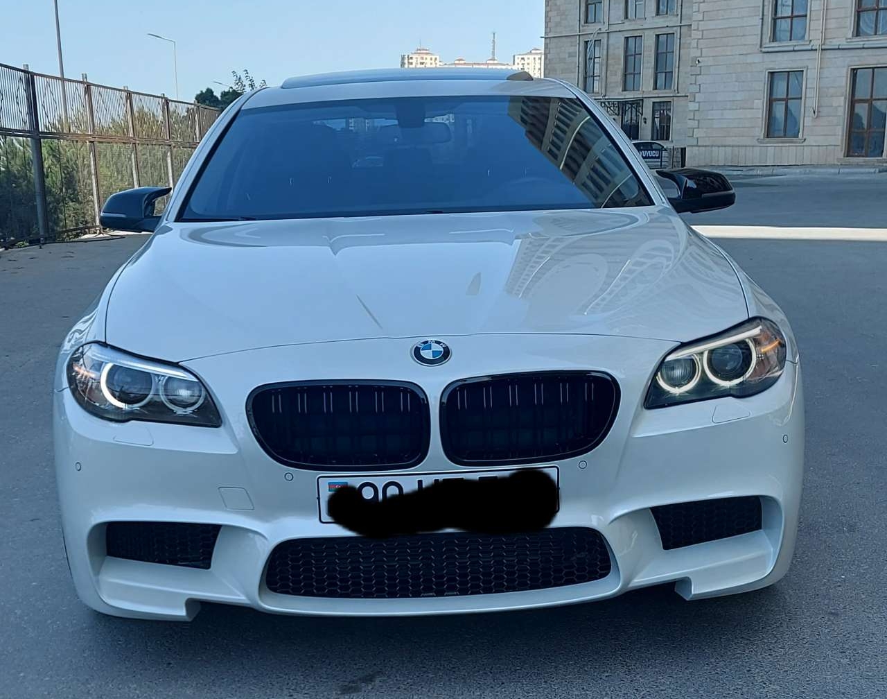 BMW 528, 2014 il, 2.0 L, 98 000 km