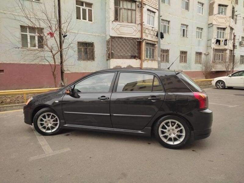 Toyota Corolla, 2006 il, 1.4 L, 215 000 km