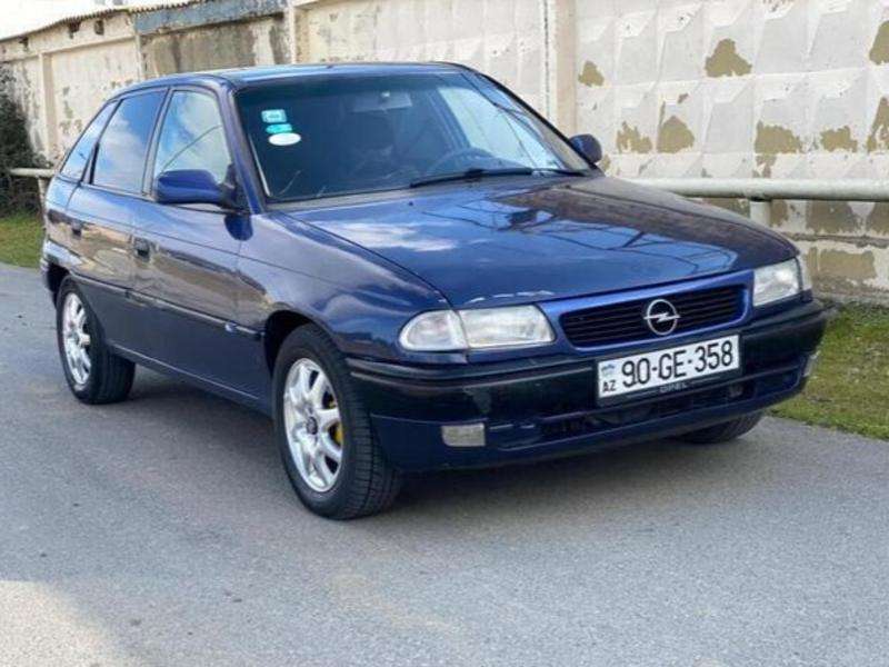 Opel Astra, 1996 il, 1.6 L, 327 000 km