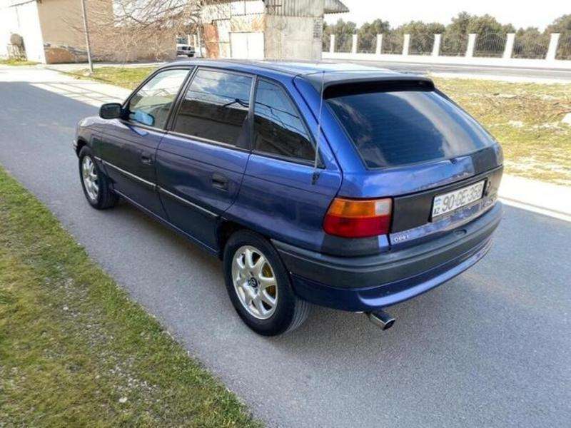 Opel Astra, 1996 il, 1.6 L, 327 000 km