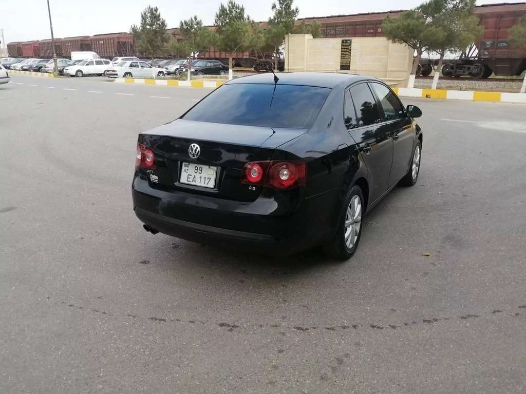 Volkswagen Jetta, 2010 il, 2.5 L, 240 000 km
