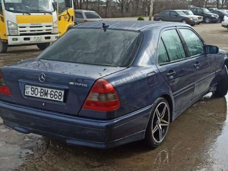 Mercedes C 180, 1994 il, 1.8 L, 369 809 km
