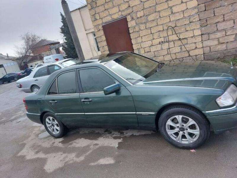 Mercedes C 180, 1994 il, 1.8 L, 260 000 km