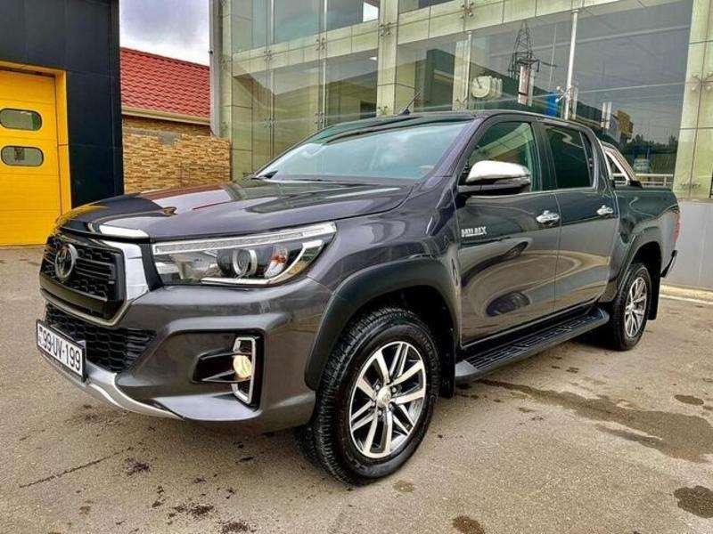 Toyota Hilux, 2019 il, 2.4 L, 7 655 km