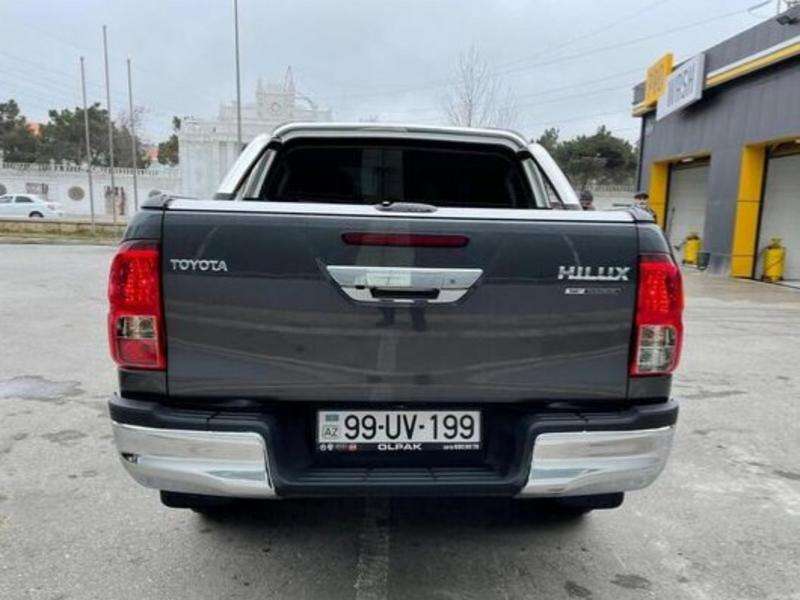 Toyota Hilux, 2019 il, 2.4 L, 7 655 km
