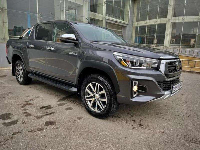 Toyota Hilux, 2019 il, 2.4 L, 7 655 km
