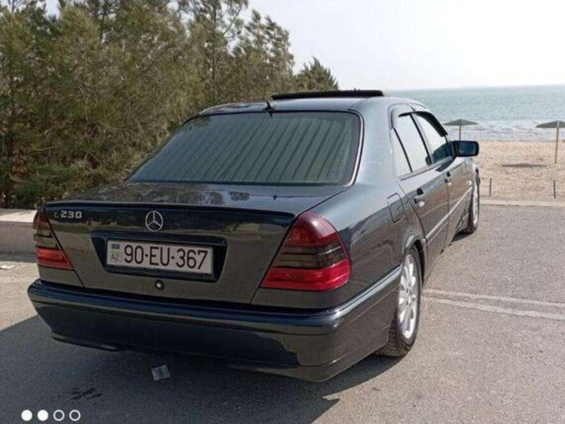 Mercedes C 220, 1995 il, 2.2 L, 220 000 km