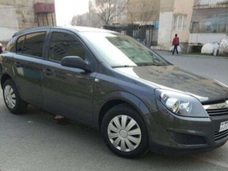 Opel Astra, 2009 il, 1.4 L, 80 000 km